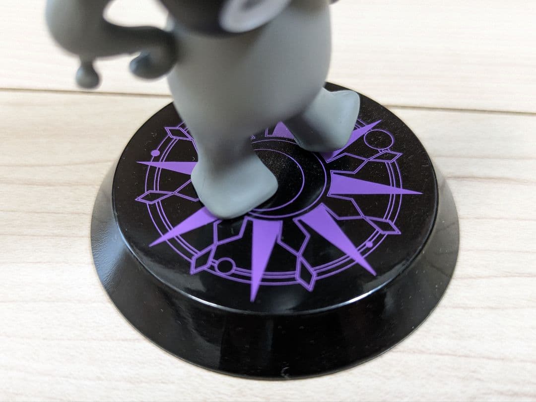 ミャクミャク フィギュアコレクション　海洋堂　3点　イチョウ　ブラック　ゴールド