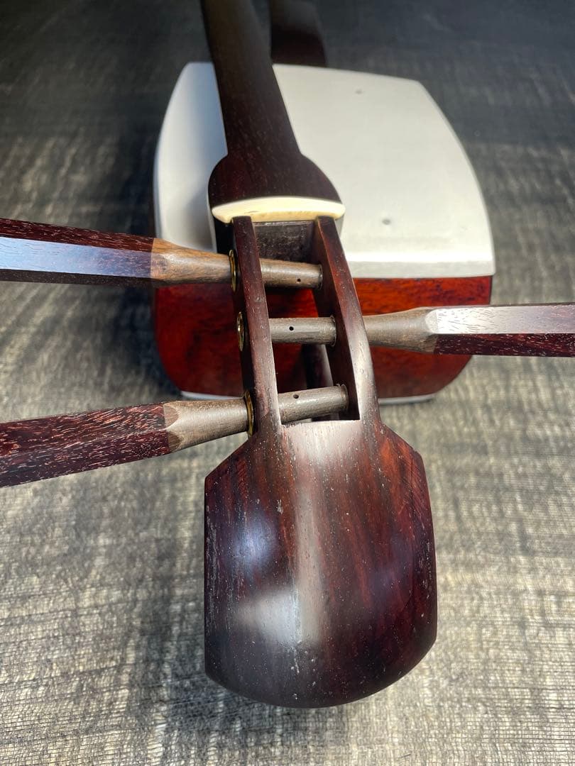 和胡弓紫檀材，胴かりん，弓，付属品付き