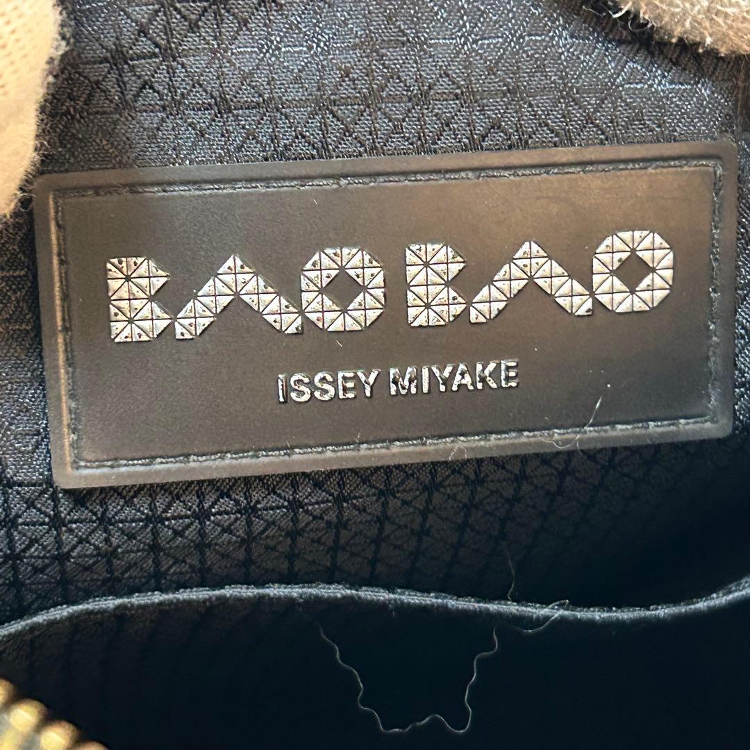 【人気✨ルーセント/ユニセックス】バオバオイッセイミヤケ　ショルダーバッグ　黒