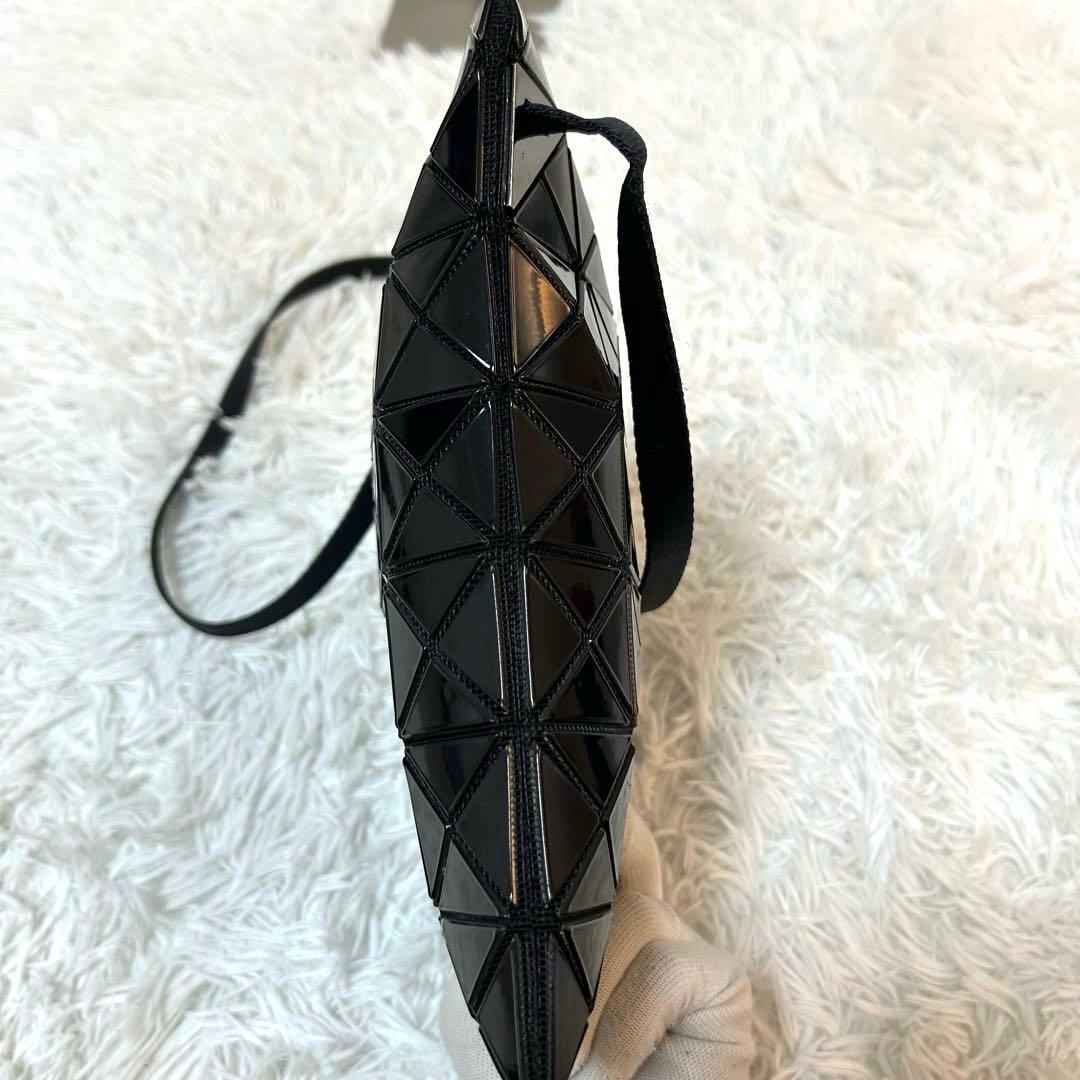 【人気✨ルーセント/ユニセックス】バオバオイッセイミヤケ　ショルダーバッグ　黒