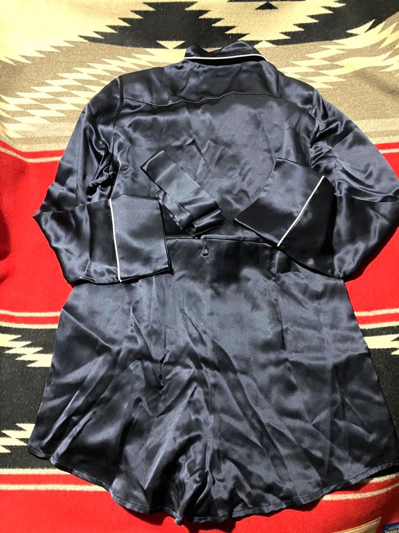 LilySilk 未使用品シルク１００% ナイトウェア