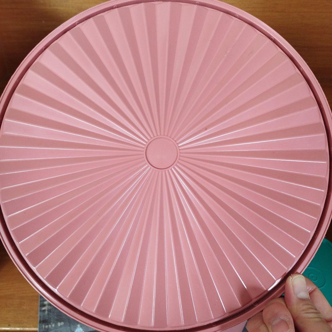 未使用 タッパーウェア マキシクィーンデコレーター タッパー2つセット