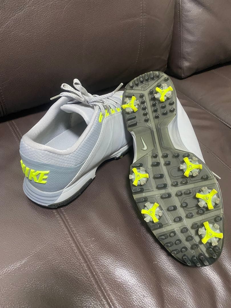 美品 ナイキ ゴルフNIKE GOLF LUNAR FIRE 26cm グレー