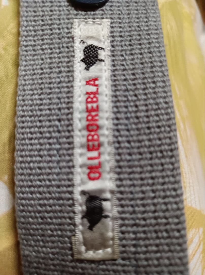 バイヤー様お断り OLLEBOREBLAブタさん刺繍革素材ベルト