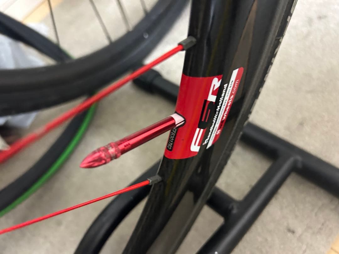 ネ*ロ様 TREK EMONDA ALR4 FFWDカーボンホイール