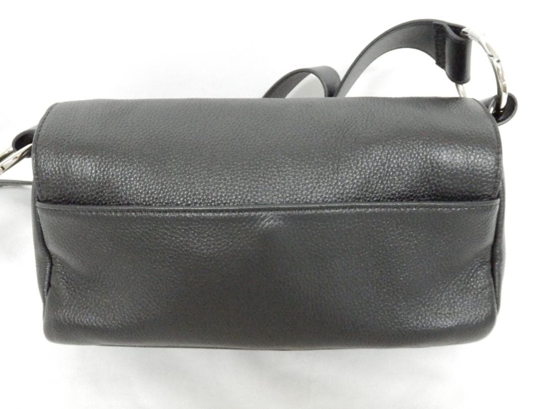 MH393 BEARDSLEY 2way レザーボディバッグ ブラック