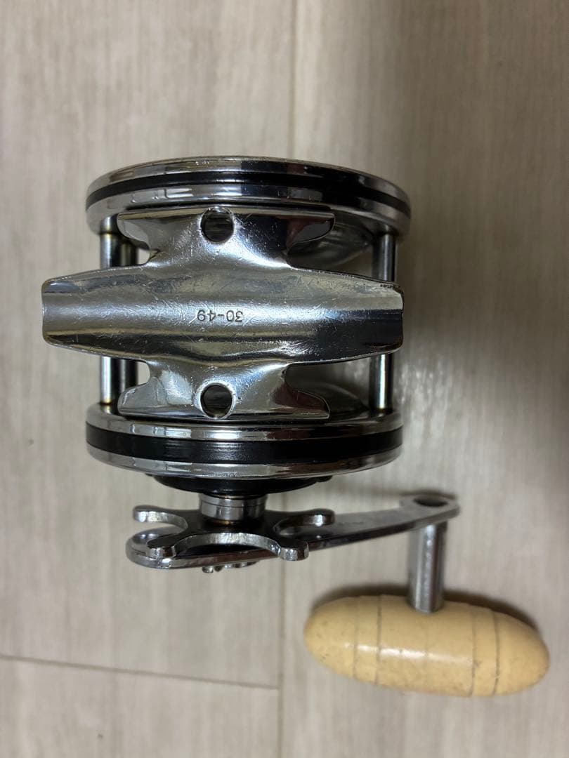 ペンリール　セネター9/0 1/0 2個セット