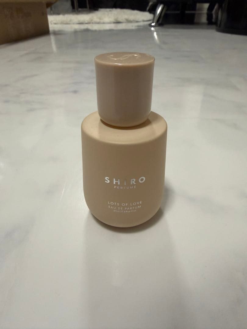 SHIRO LOTS OF LOVE (完売品)