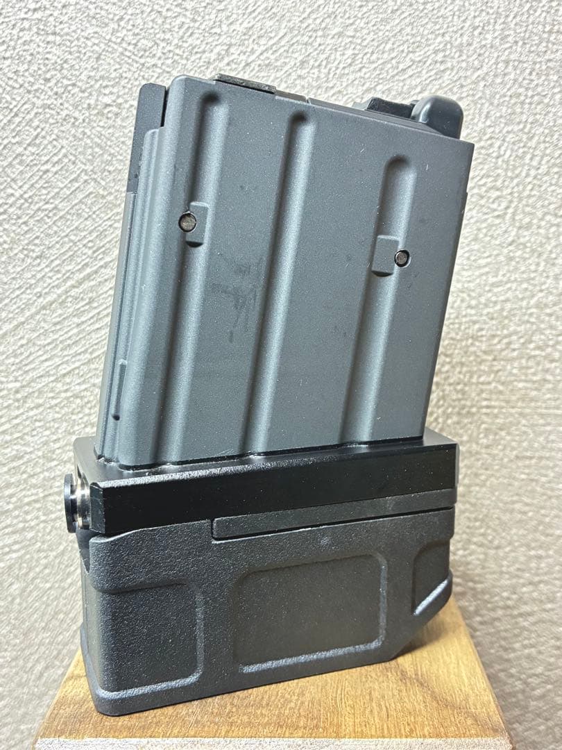R7-46 東京マルイ GBB M4 マガジンアダプター 外部ソース仕様