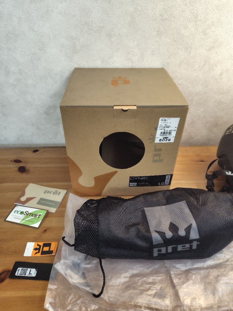 PRET CYNIC スキー スノーボードヘルメット LARGE59-62cm