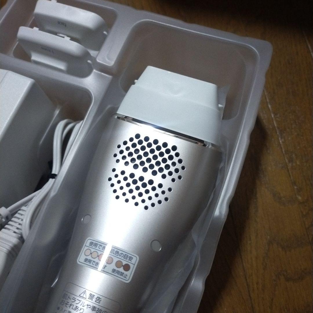 美品 パナソニック 光美容器ES-CWP97 脱毛器
