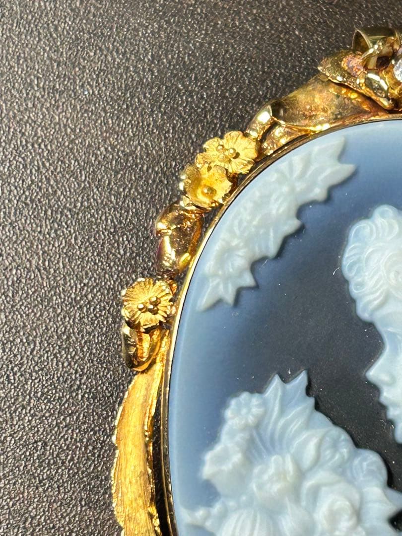 t*k様 K18刻印 カメオ ペンダントトップ ダイヤ 0.02ct 重量約22