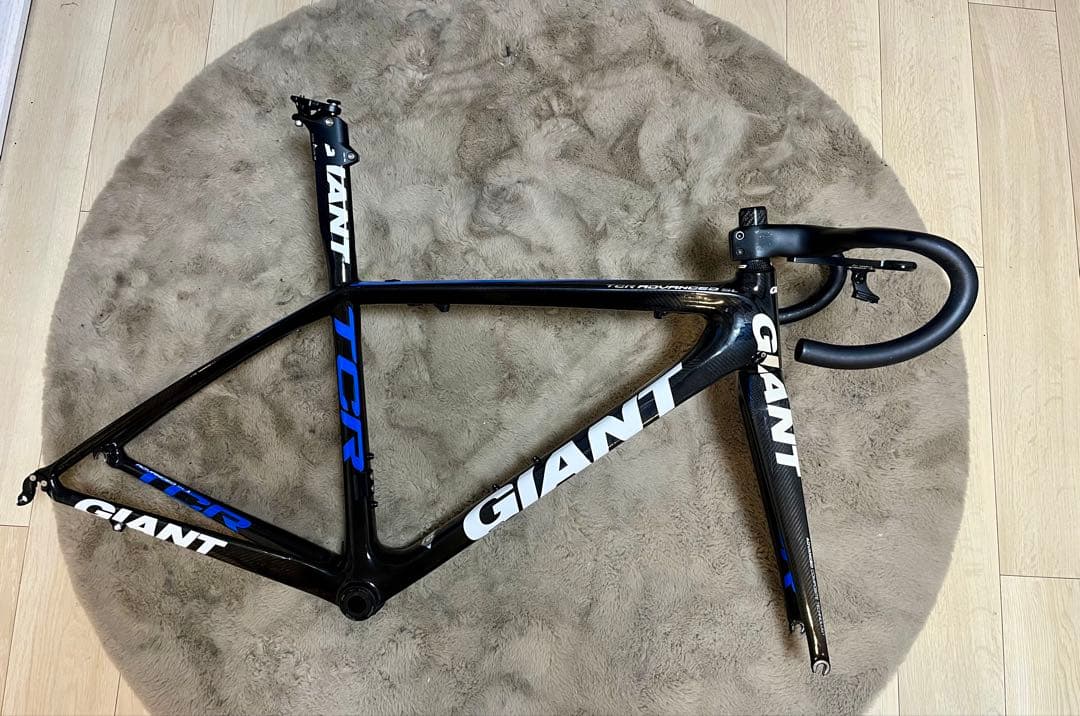最終値下げ　GIANT TCR カーボンロードバイクフレーム　リムブレーキ