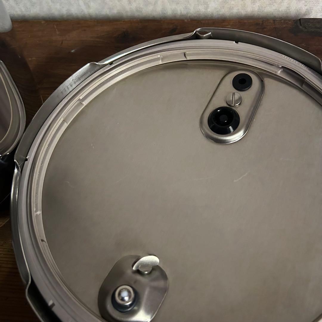 フィスラー　圧力鍋　ブルーポイント ビタクイック 4.5L ステンレス　ドイツ製