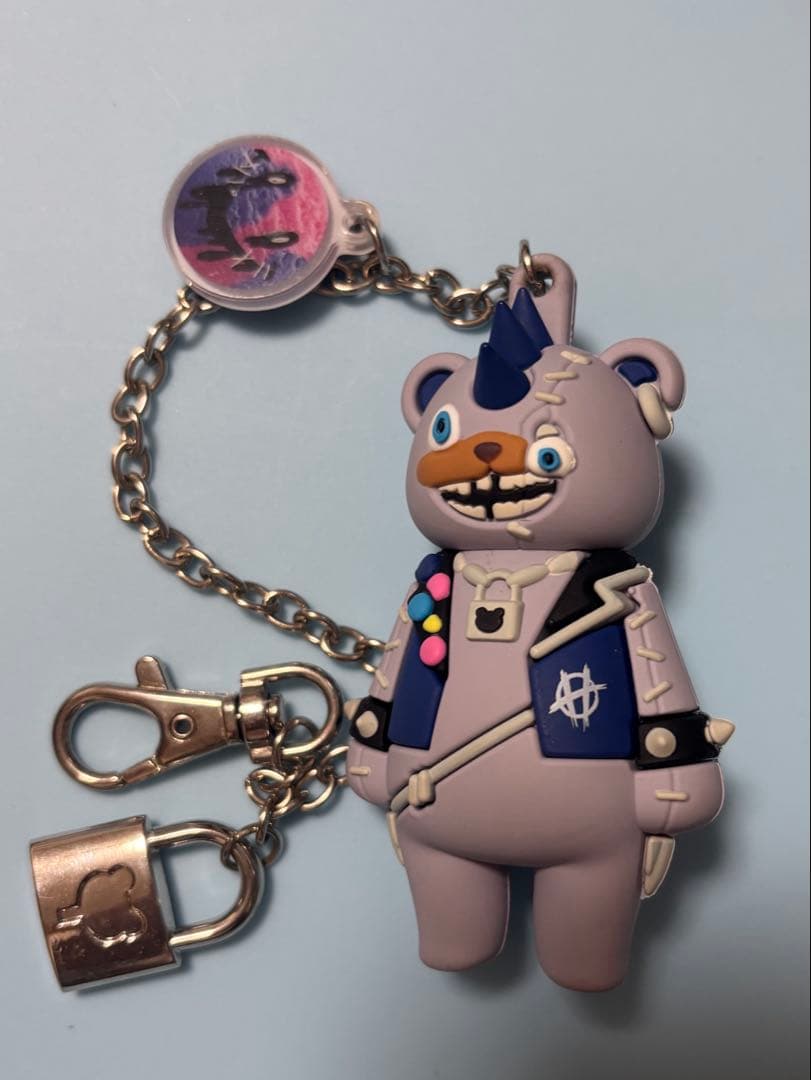 ハミクマパンク キーチェーン USJ - メルカリ