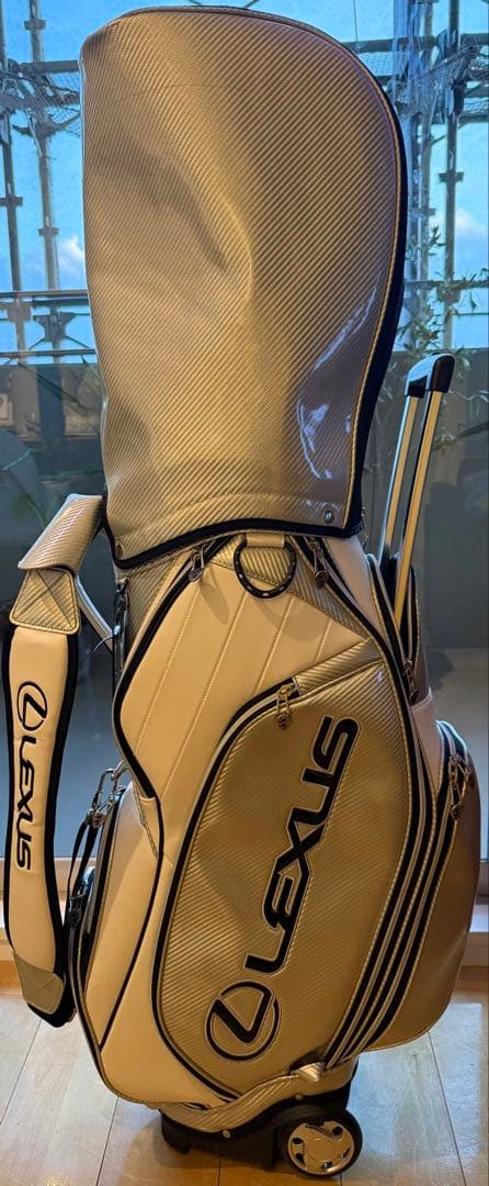 キャディバック　キャスターつき LEXUSとAdmiralのコラボ商品