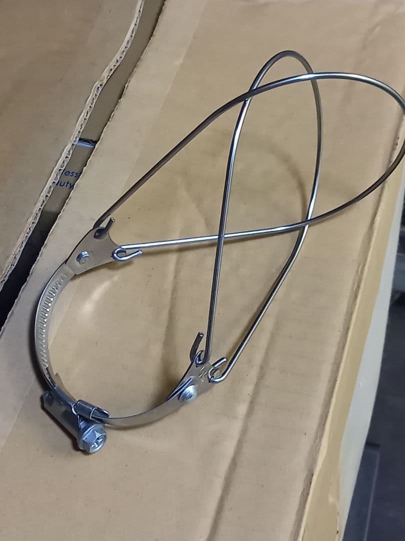 添え木結束クランプ90M