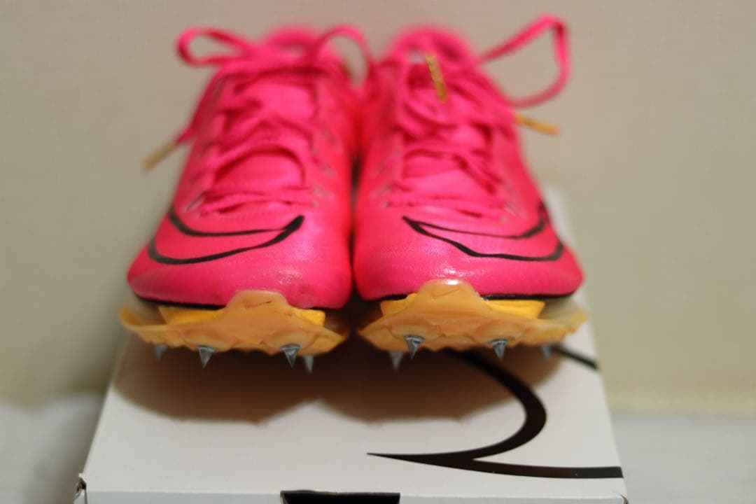 Nike AIR ZOOM MAXFLY ピンク