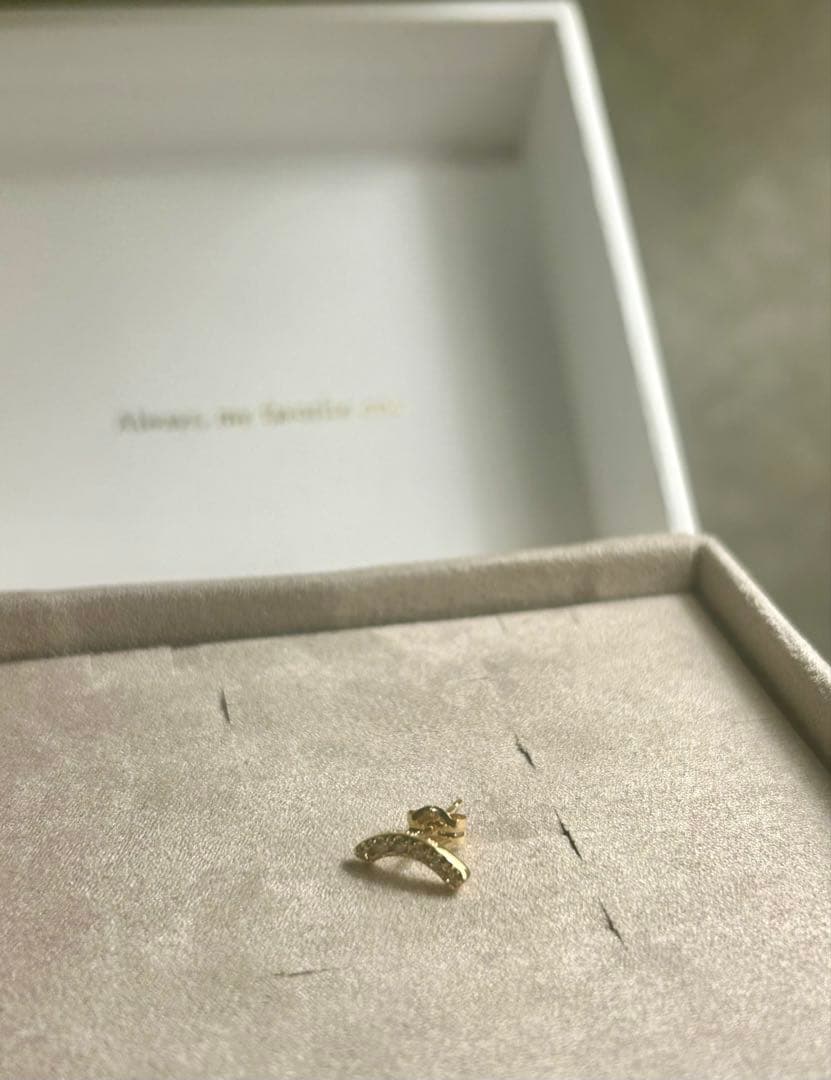 kanon【ete】K18YGダイヤモンド ピアス0.03ct（片耳用）