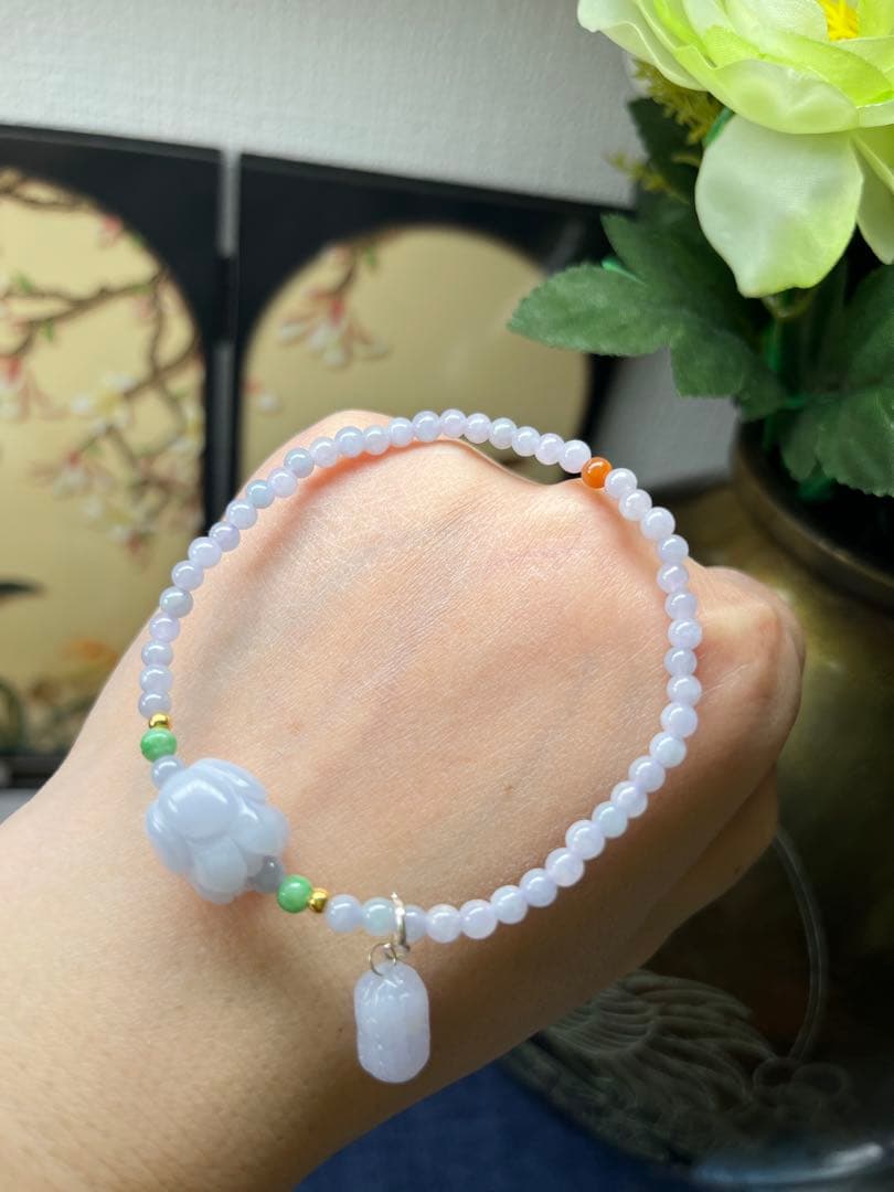 本翡翠　18kビーズ入り、ラベンダー双頭蓮花ブレスレット＆ミニ落花生チャーム付き