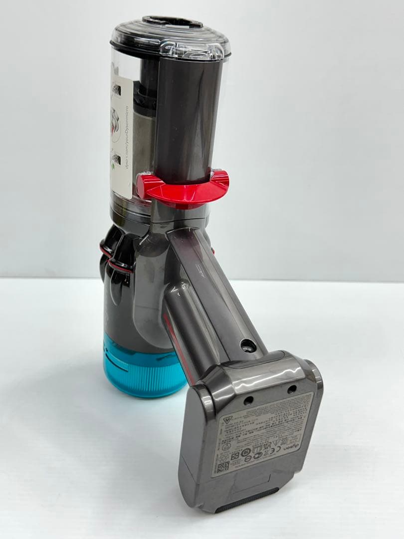 美品　ダイソン　掃除機　SV21 マイクロ 1.5kg 本体　純正バッテリー付き
