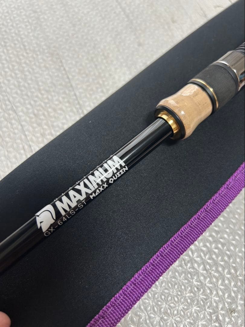 レイドジャパン　グラディエーターマキシマム　マックスクイーン