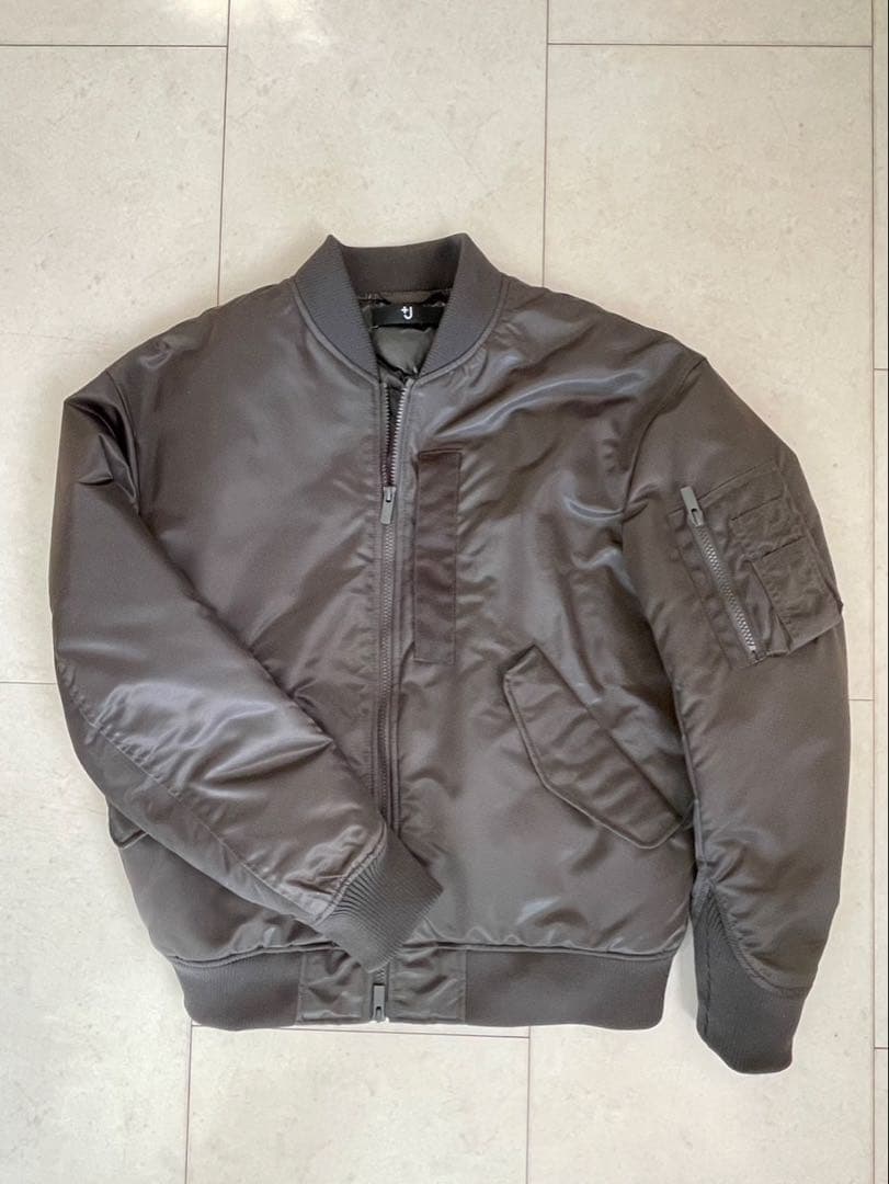 UNIQLO+J MA-1ジャケット Mサイズ ダークグリーン