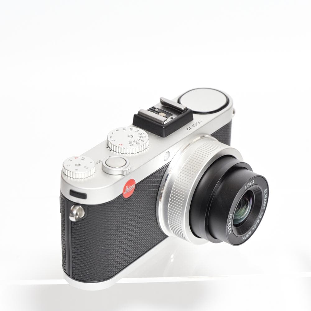 LEICA X2　ライカ　シルバー　美品　箱付き