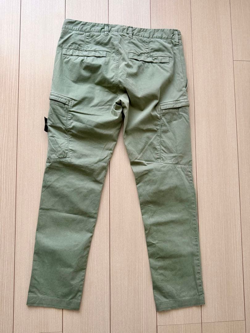 ストーンアイランド　701532104 カーキ　カーゴパンツ　30サイズ