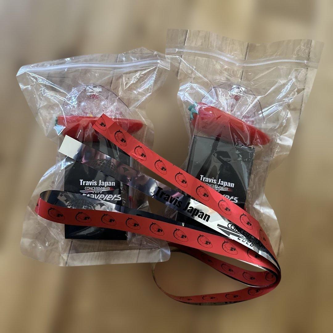 Travis Japan 's travelers ペンライト 銀テープ付き - メルカリ