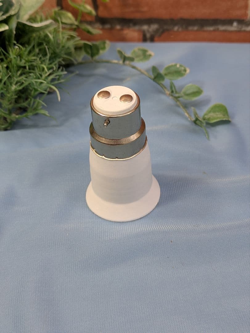 イギリス アンティーク ペンダントライト ガラスシェード 黄 配線、電球付き