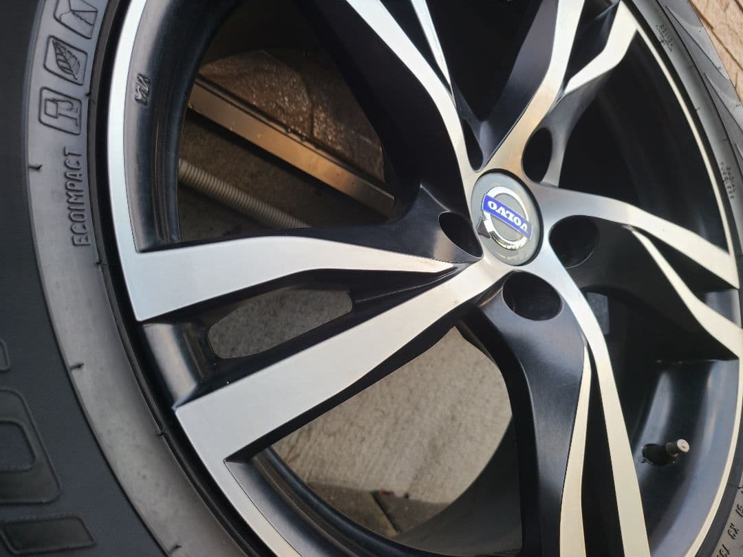 ④【美品】MAK ストックホルム 18in 7.5J +50 PCD108　1本