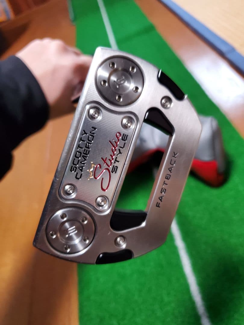 スコッティキャメロン　スタジオスタイル　ファストバック　2025