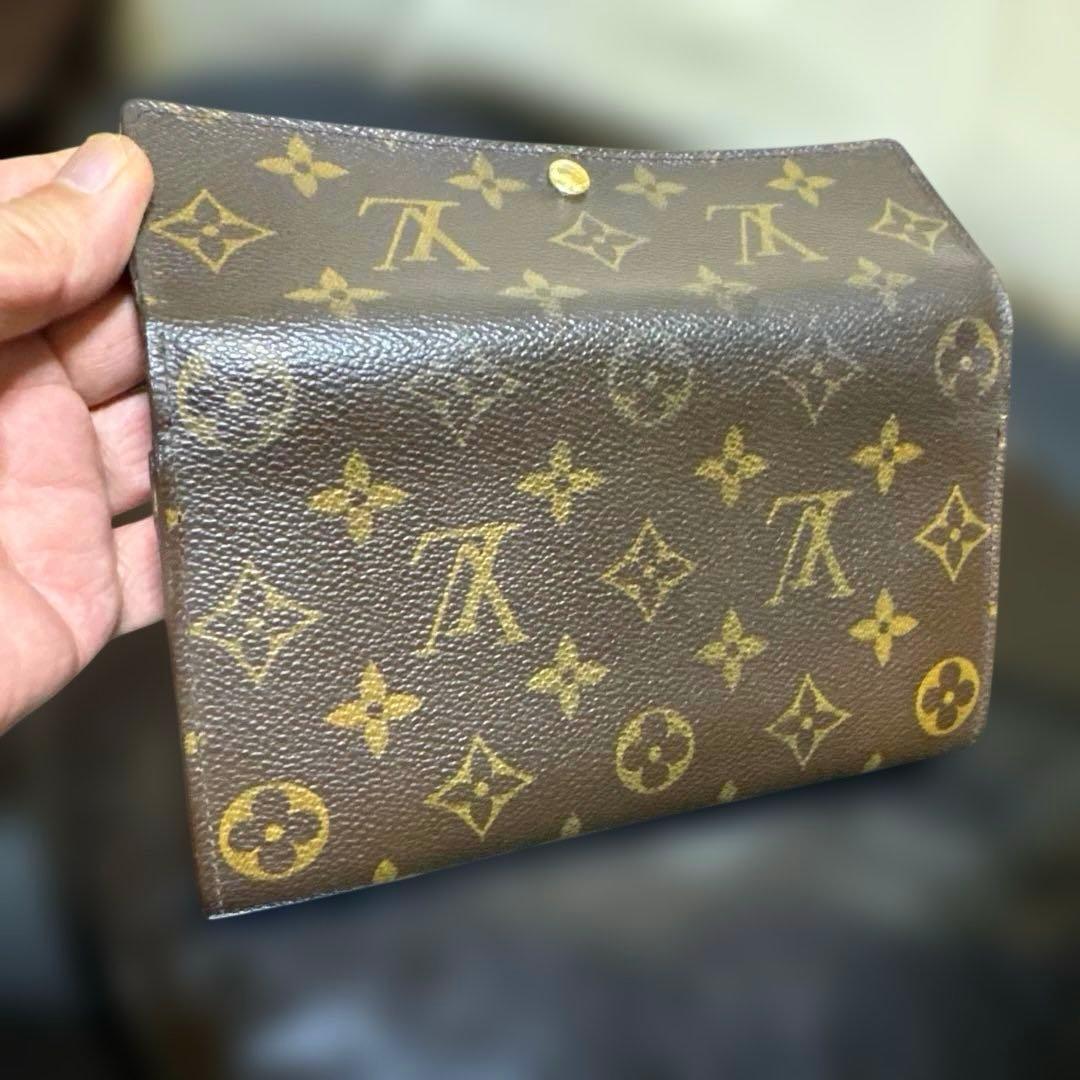 ⑧☆美品♪カード10枚タイプ☆サラ長財布