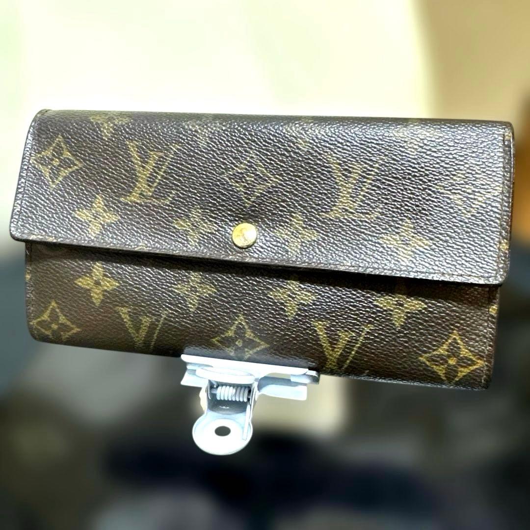 ⑧☆美品♪カード10枚タイプ☆サラ長財布