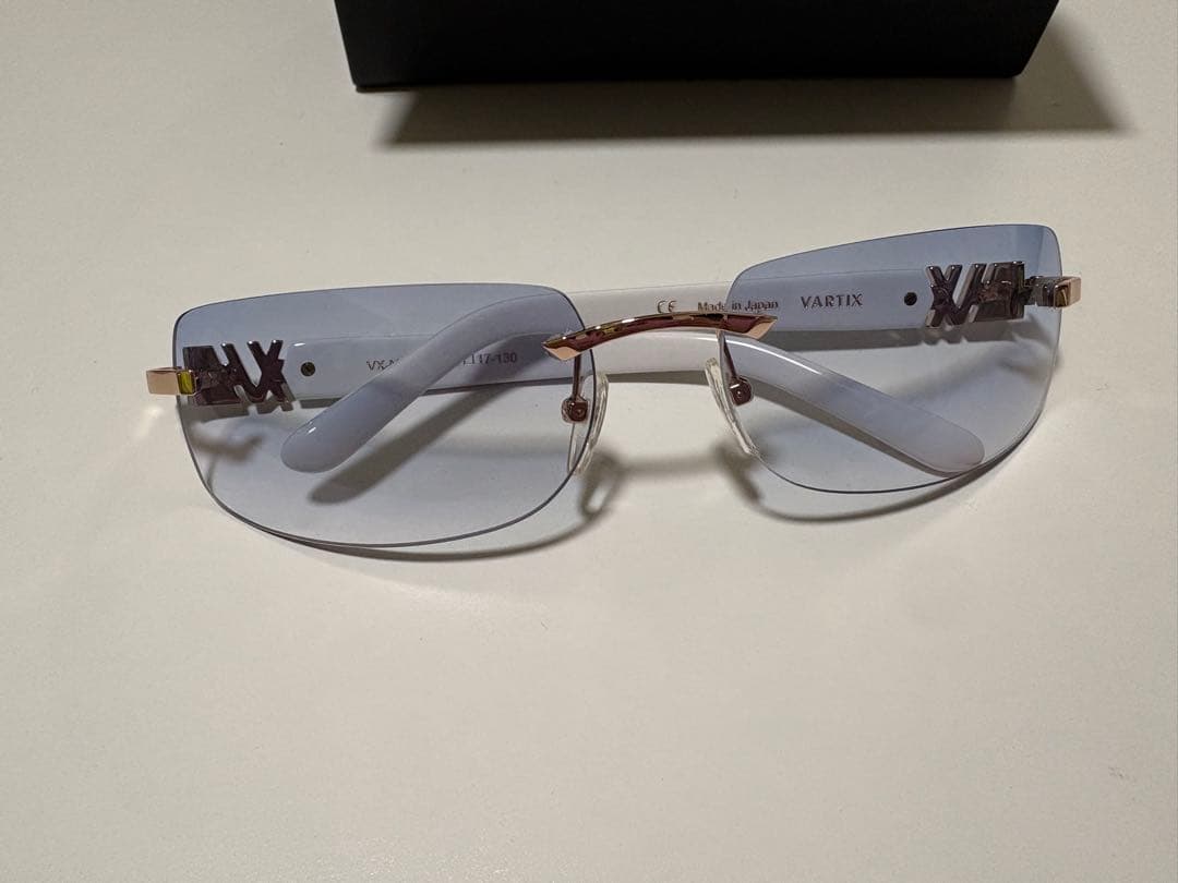 【本日のみ値下げ】VARTIX サングラス リムレス　GACKT着用