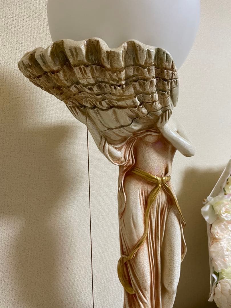 イタリア製　ヴィーナスランプフロアスタンドランプ