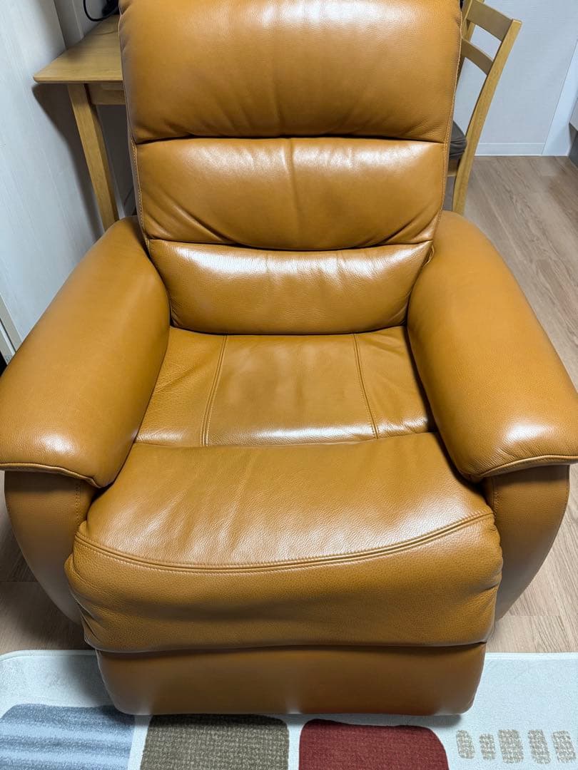 ニトリ自動リクライニング1人掛けソファー　Nビリーバ厚皮2 ※おまけ付き