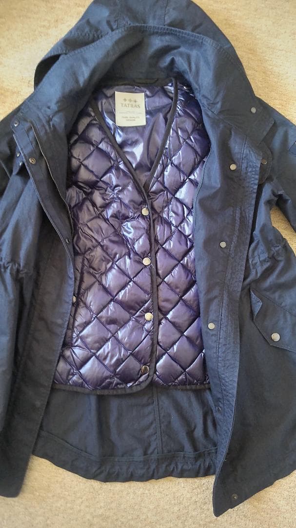 タトラス春コートサイズ3 インナーダウンベスト付きの通販はau PAY