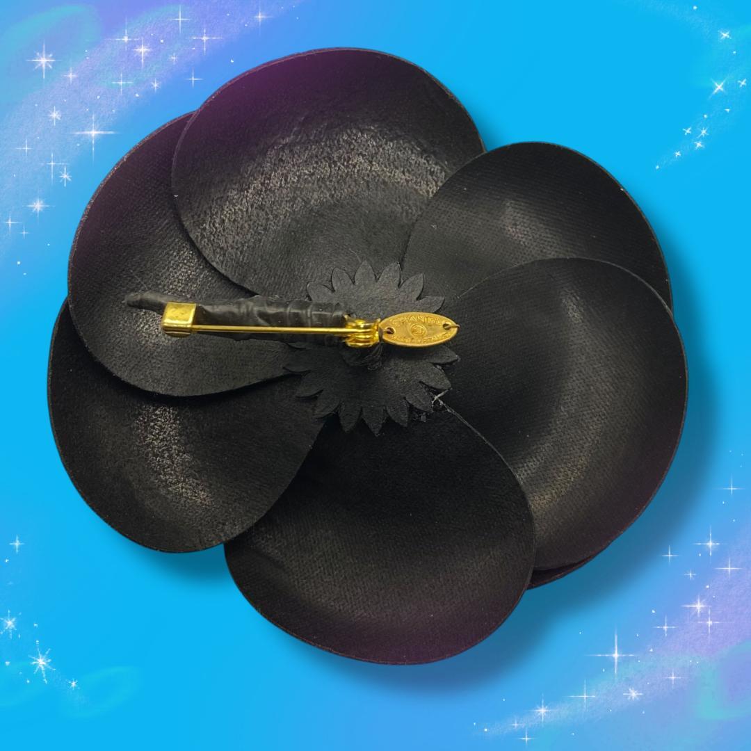 《美品》シャネル　コサージュ　ブローチ　カメリア　エナメル　ブラック