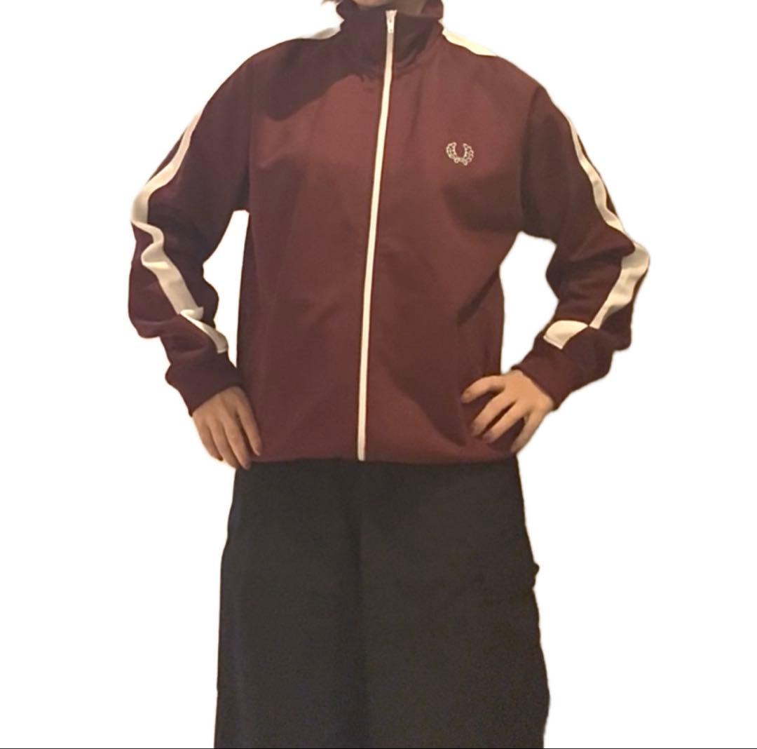 ⭐︎スイカ様⭐︎FRED PERRY バーガンディ ジャージ M