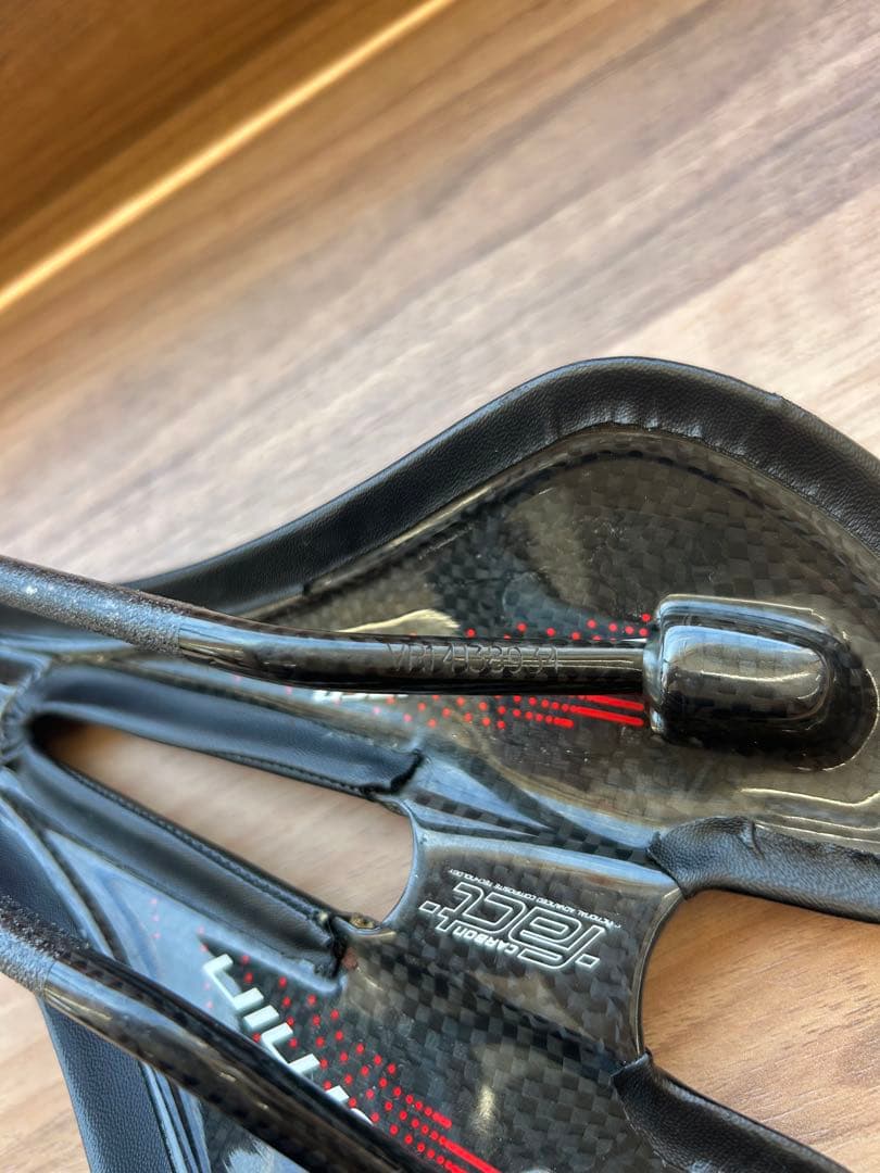 SPECIALIZEDローミン ROMIN 143 factCARBONカーボン