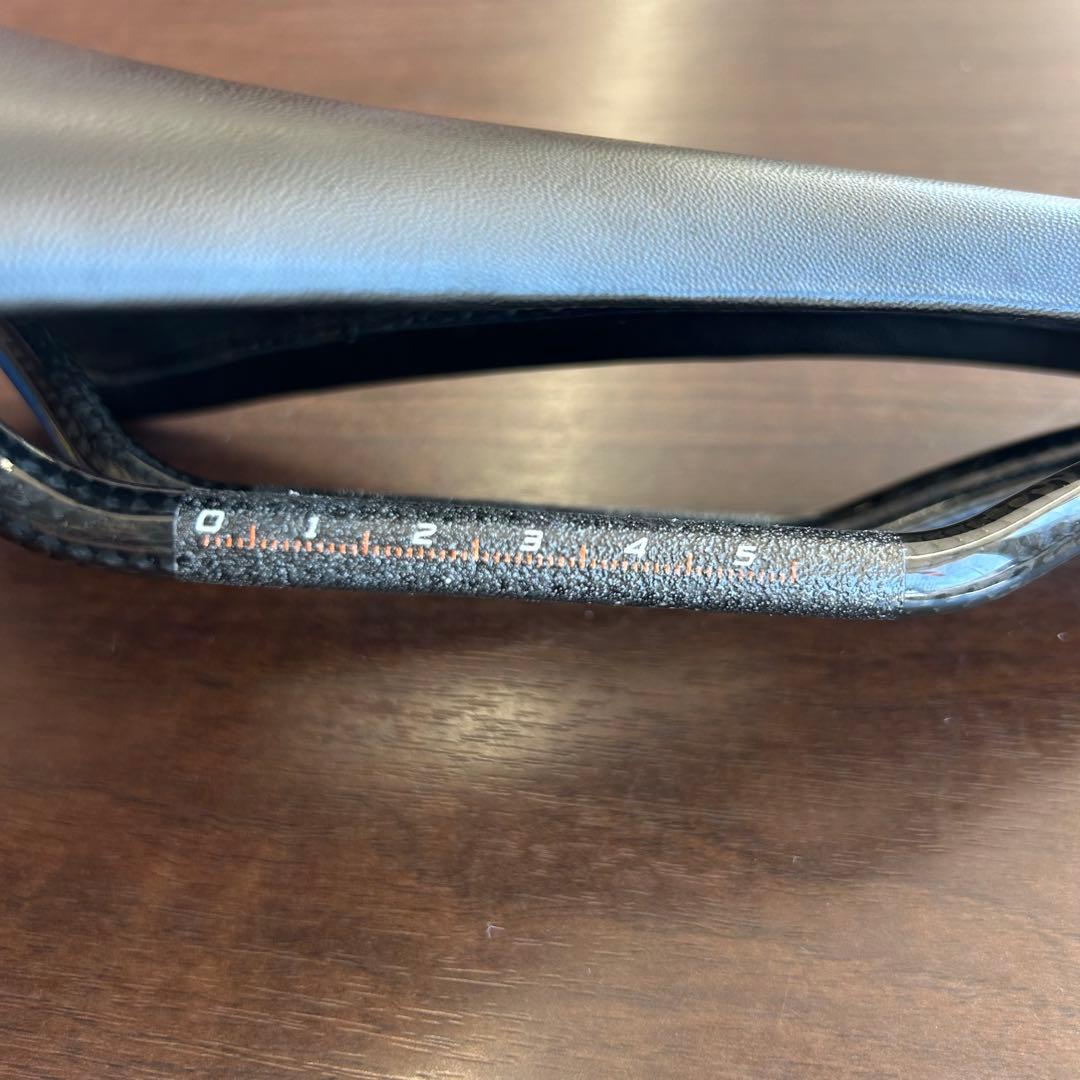 SPECIALIZEDローミン ROMIN 143 factCARBONカーボン