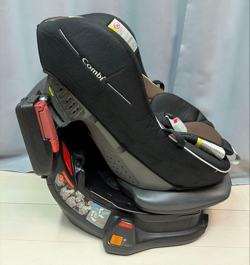 コンビ ゼウスターンユーロ EG TB チャイルドシート - メルカリ