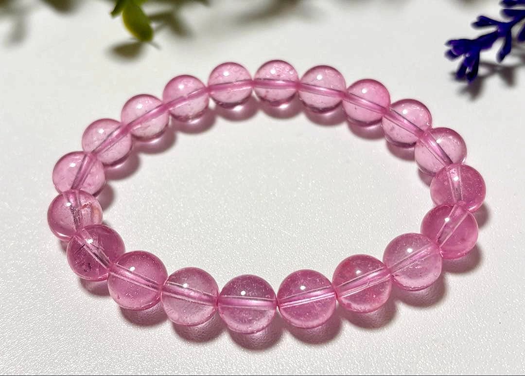 aki　大いなる幸運と愛を引き寄せるパワーストーン　タフィーピンクトパーズ