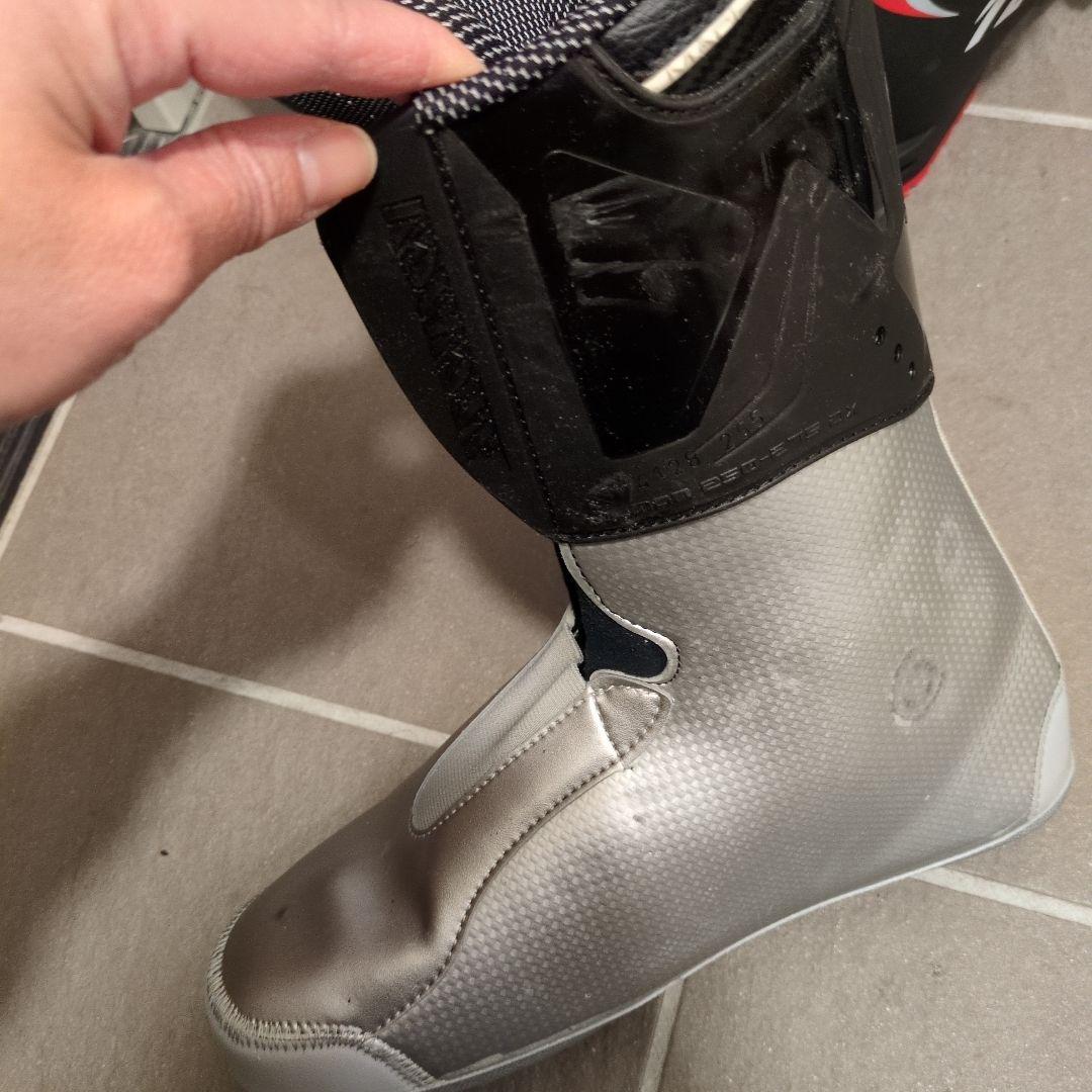 TECNICA MACH1 MV スキー用ブーツ