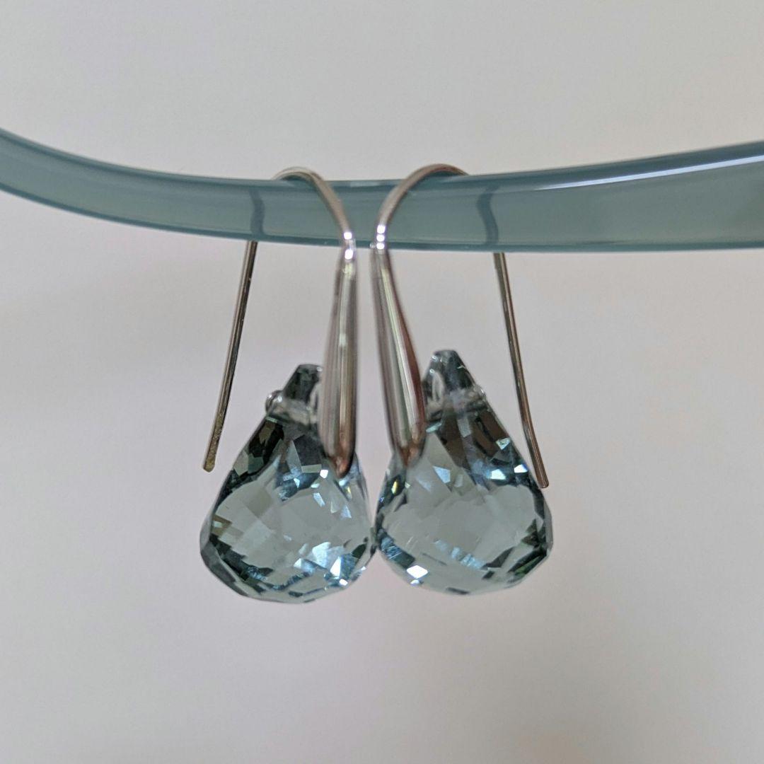 スワロフスキー Lunar ドロップピアス フックピアス おまけ付き - メルカリ