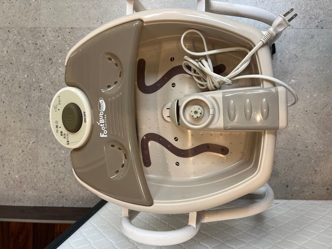 フットバス用スタンド ホワイト　フットケアワゴン