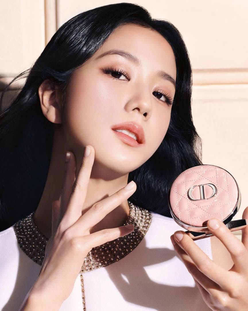 Dior クッションファンデーション 0.5N 限定ケース付き