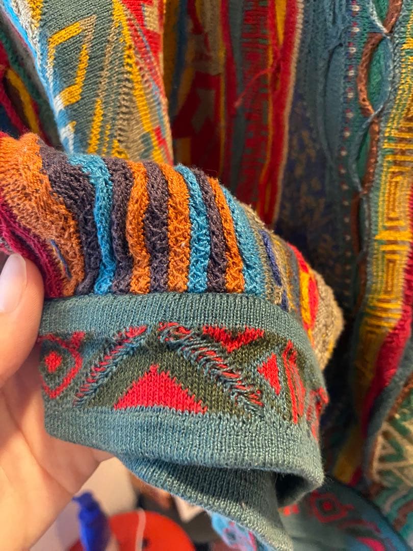 【良色】COOGI / 立体3D編み/総柄/レアカラー